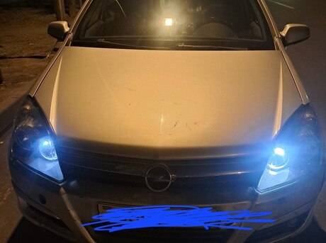 Opel Astra 2005