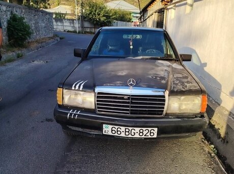 Mercedes 190 1989