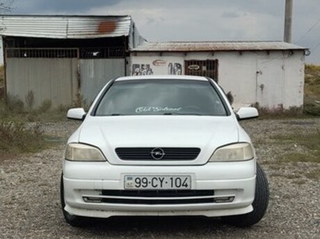 Opel Astra 2005