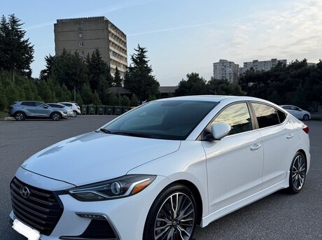 Hyundai Elantra 2018