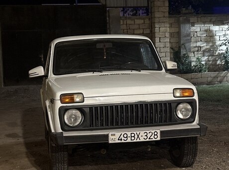 LADA (VAZ) Niva 2009