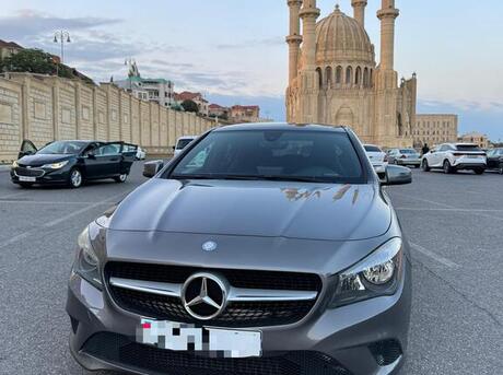 Mercedes CLA 250 4MATIC 2015
