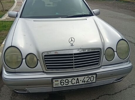 Mercedes E 230 1996