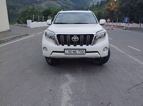 Toyota Land Cruiser Prado 2014