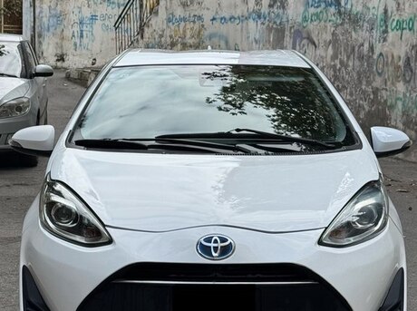 Toyota Aqua 2019