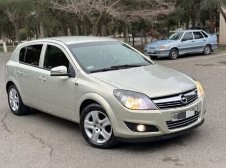 Opel Astra 2007