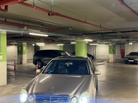 Mercedes E 220 2006
