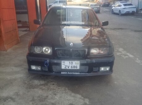 BMW 320 1993