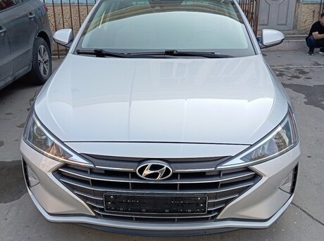 Hyundai Elantra 2019