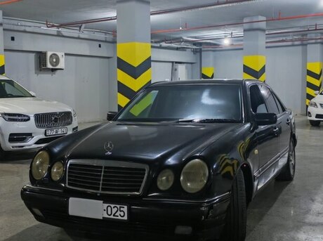 Mercedes E 240 1999