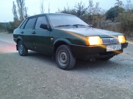 LADA (VAZ) 21099 2001