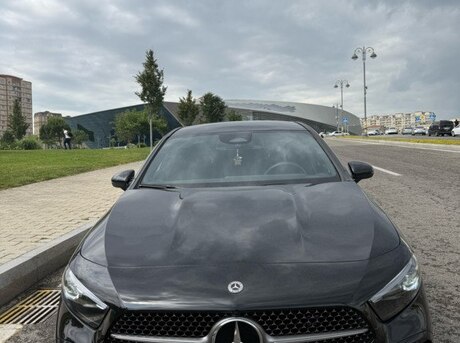 Mercedes A 200 2023