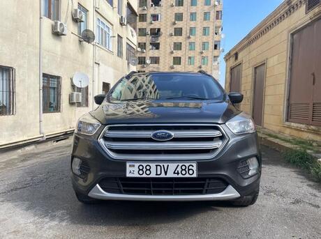 Ford Escape 2018