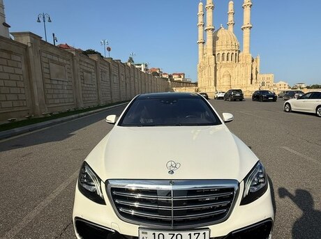 Mercedes S 500 4MATIC 2013