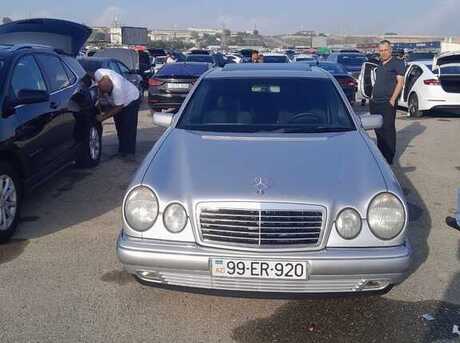 Mercedes E 240 1998