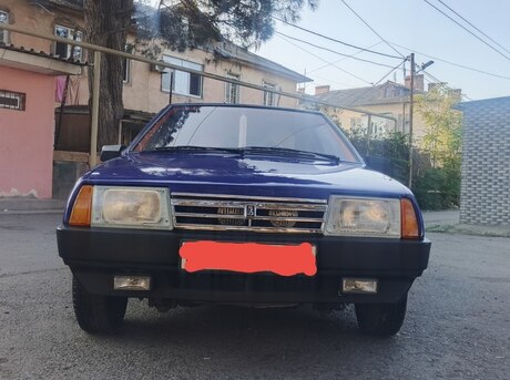 LADA (VAZ) 2108 2000