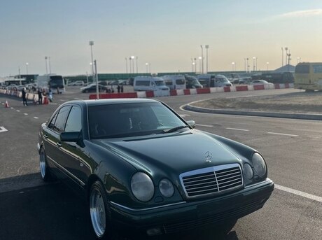 Mercedes E 200 1999