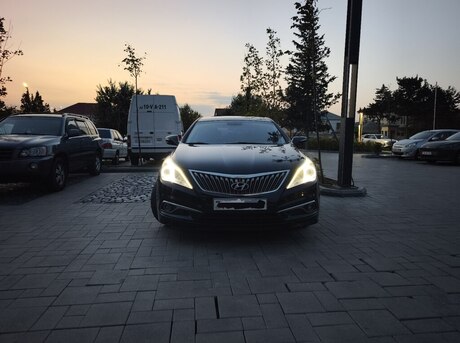 Hyundai Grandeur 2015