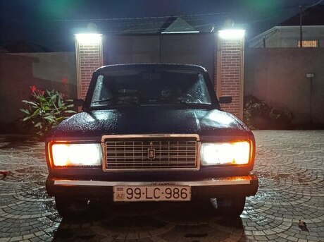LADA (VAZ) 2107 2001