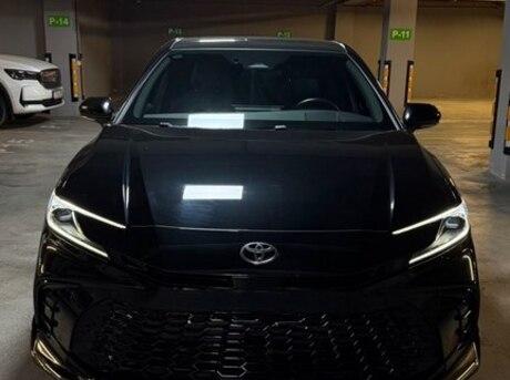 Toyota Camry 2024