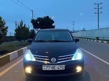 Nissan Tiida 2012