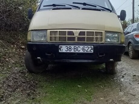 GAZ  2000