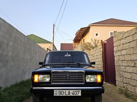 LADA (VAZ) 2107 2011