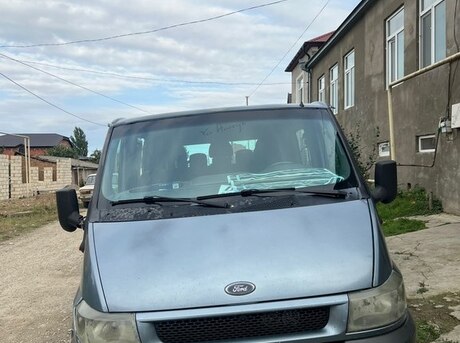Ford Transit 2001