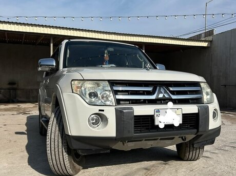 Mitsubishi Pajero 2008