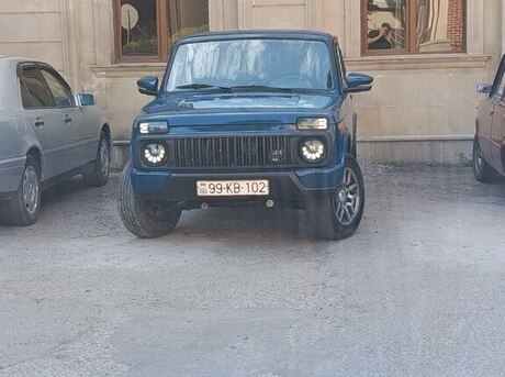 LADA (VAZ) Niva 2013