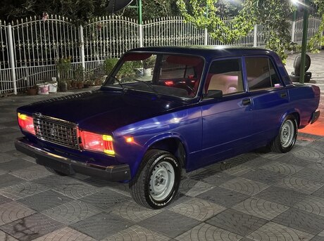 LADA (VAZ) 2107 2005