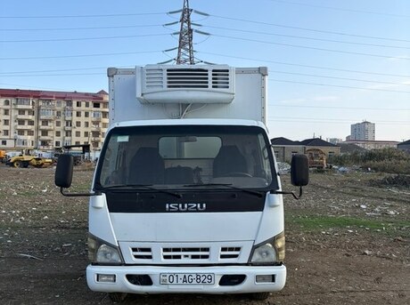 Isuzu NPR 66 L 2008