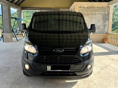 Ford Tourneo Custom 2014