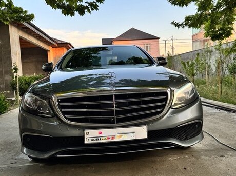 Mercedes E 220 d 2016