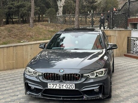 BMW 330 2018