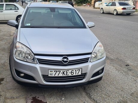 Opel Astra 2009