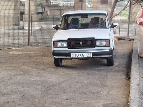 LADA (VAZ) 2107 2001