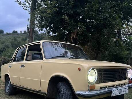 LADA (VAZ) 21011 1986