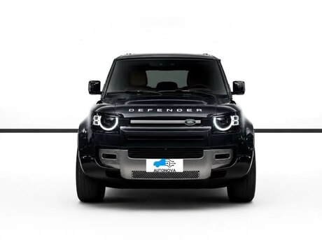 Land Rover Defender 2025
