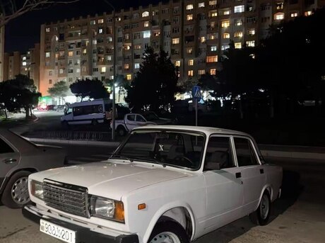 LADA (VAZ) 2107 2011