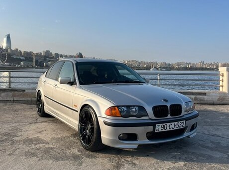 BMW 325 1999
