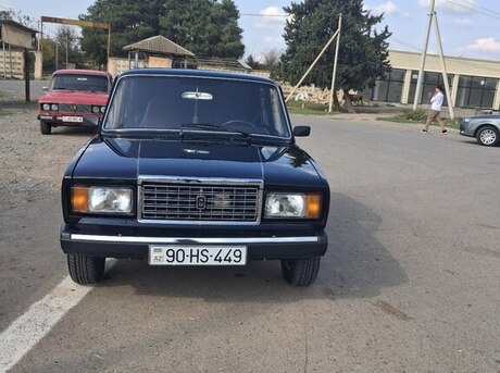 LADA (VAZ) 2107 2010