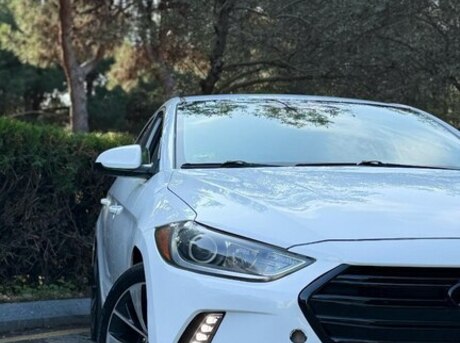 Hyundai Elantra 2017