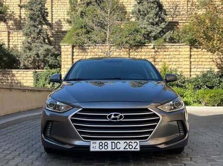 Hyundai Elantra 2017