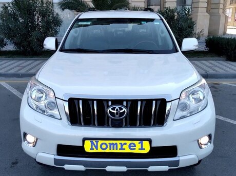 Toyota Land Cruiser Prado 2013