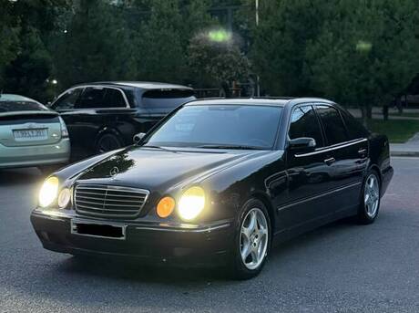 Mercedes E 320 2000