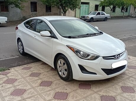 Hyundai Elantra 2016