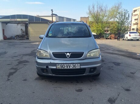 Opel Zafira 2004