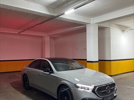 Mercedes E 350 e 2023