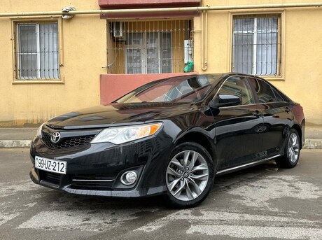 Toyota Camry 2014